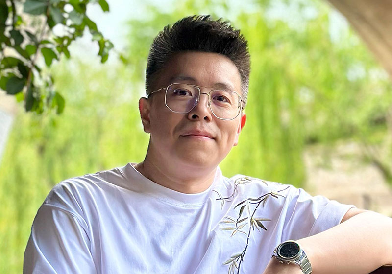 Jinjin Jia